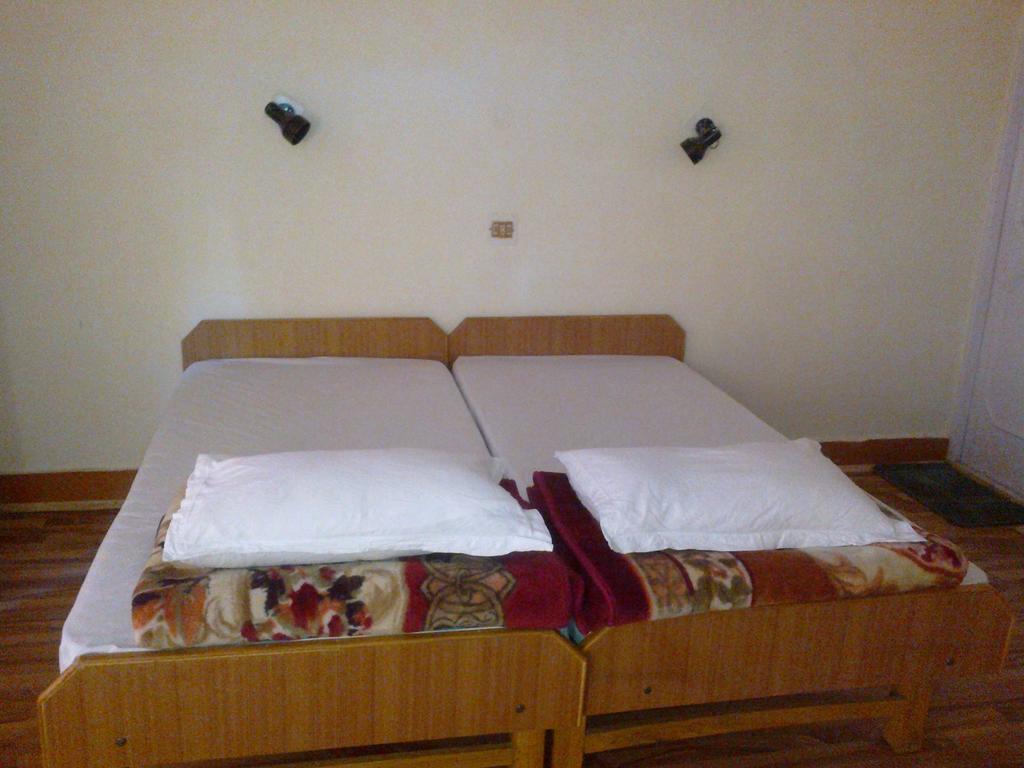 ホテル Ashoka Ladakh レー 部屋 写真